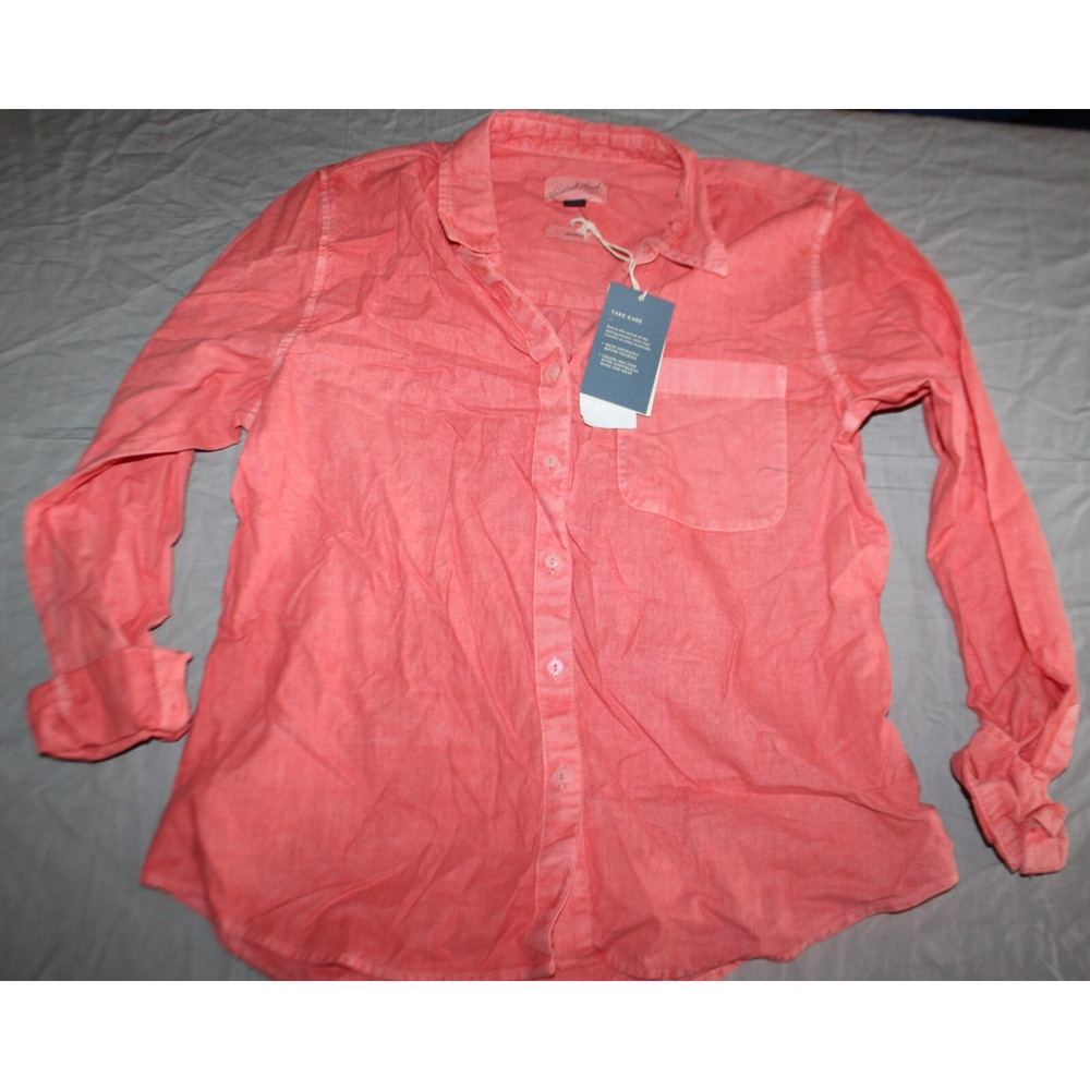 Women's Long Sleeve Classic Fit Button-Down Shirt - Universal Thread Coral S